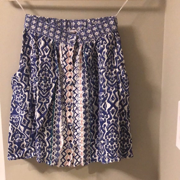 Button Down Flowy Patterned Skirt - Picture 2 of 8